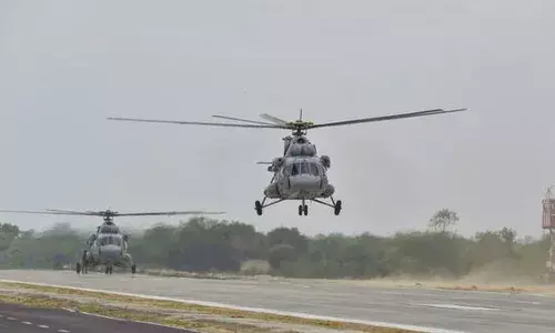 Rajnath, Gadkari inaugurate emergency landing strip for IAF planes on national highway in Barmer